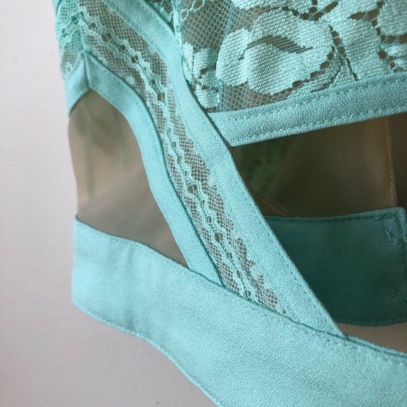 Lace Inset Crop Top - Picture 7 of 15